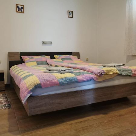 Kod Male Gospe Villa Tribalj Kültér fotó