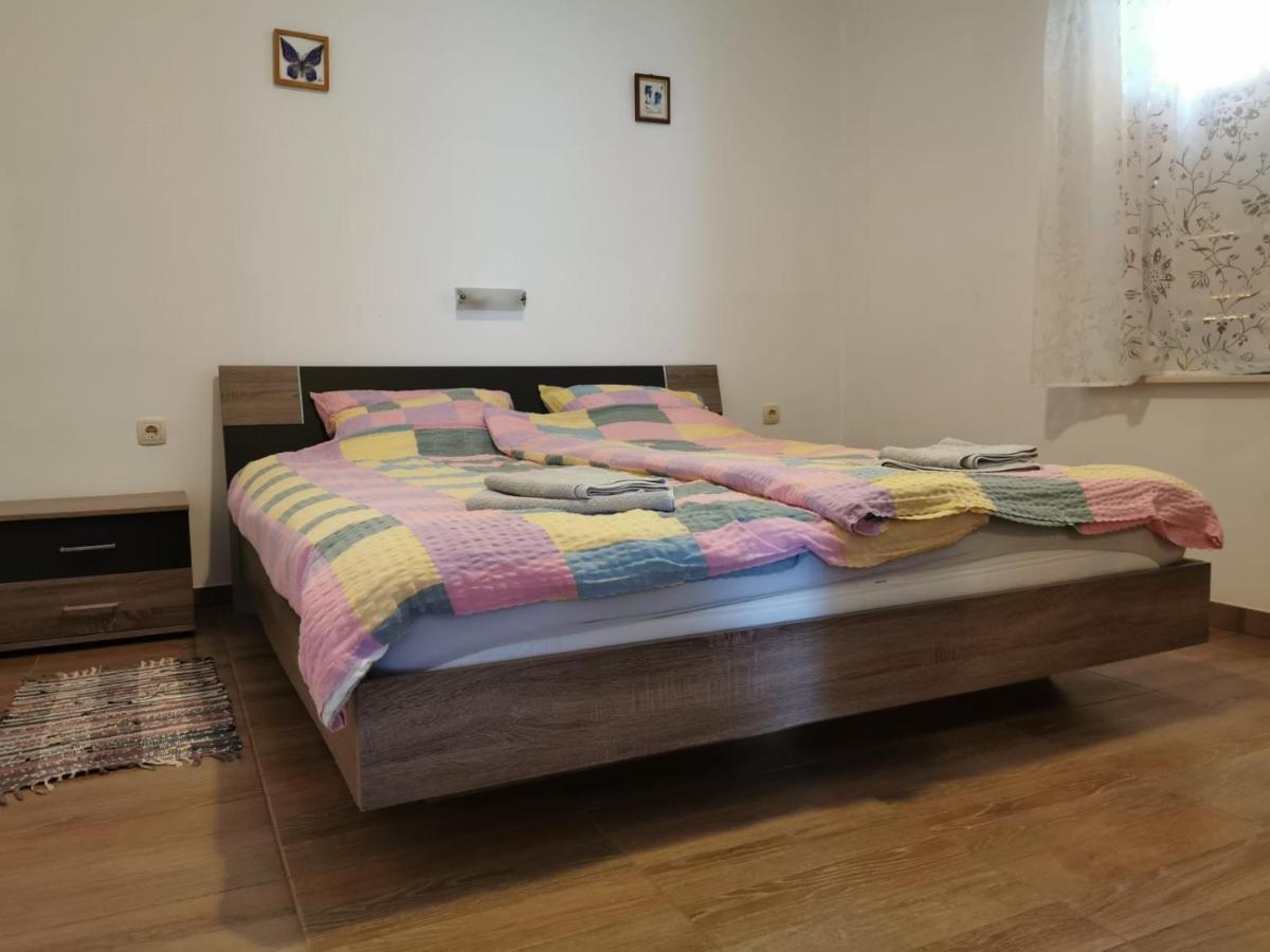Kod Male Gospe Villa Tribalj Kültér fotó