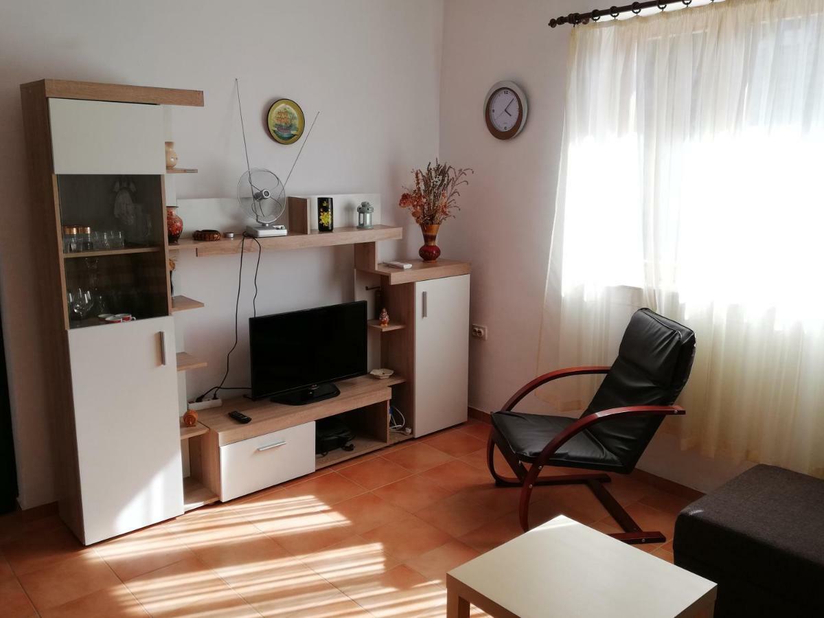 Kod Male Gospe Villa Tribalj Kültér fotó